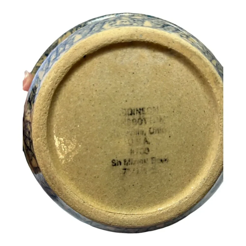 Robinson Ransbottom Roseville, OH Blue Sponge Ware Mixing Bowl 700 7” x 4”